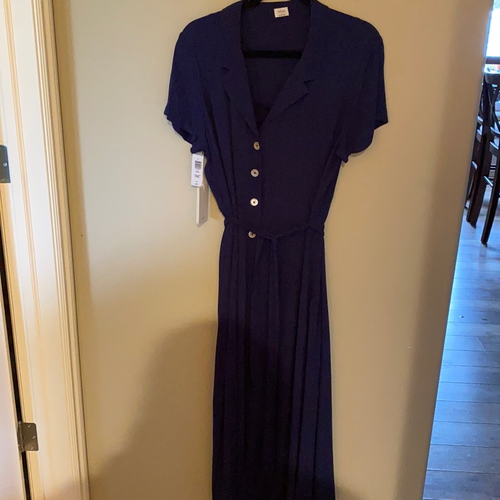Aritzia Wilfred Shirt Dress